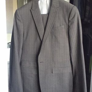 Banana republic suit